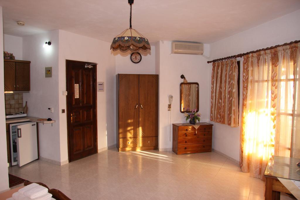 Hotel Mary Marathókampos Habitación foto